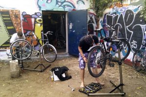 Offene Fahrrad-Werkstatt